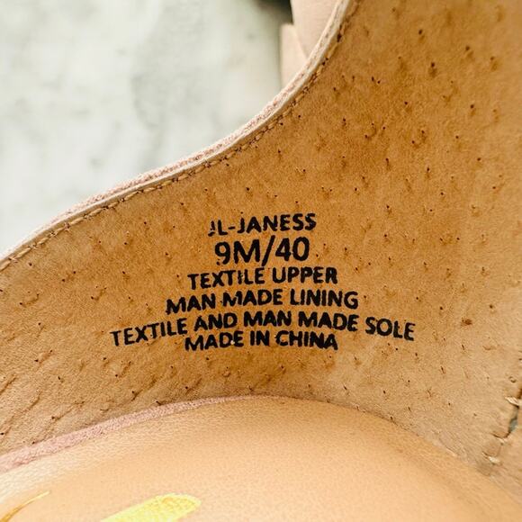 J Lo Janess Open Toe Wedge Sandal Nude Heel Size 9 Gold Silver Metallic - Picture 6 of 8